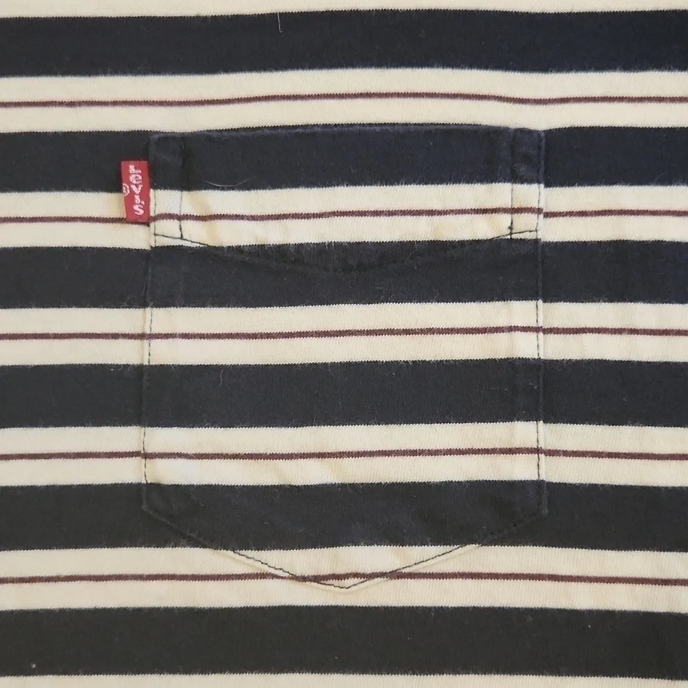 LEVI'S Blue Purple & White Stripes Casual T-shirt